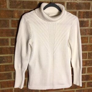 Jillian & Nicole Crisp White Turtleneck Sweater Petite L
